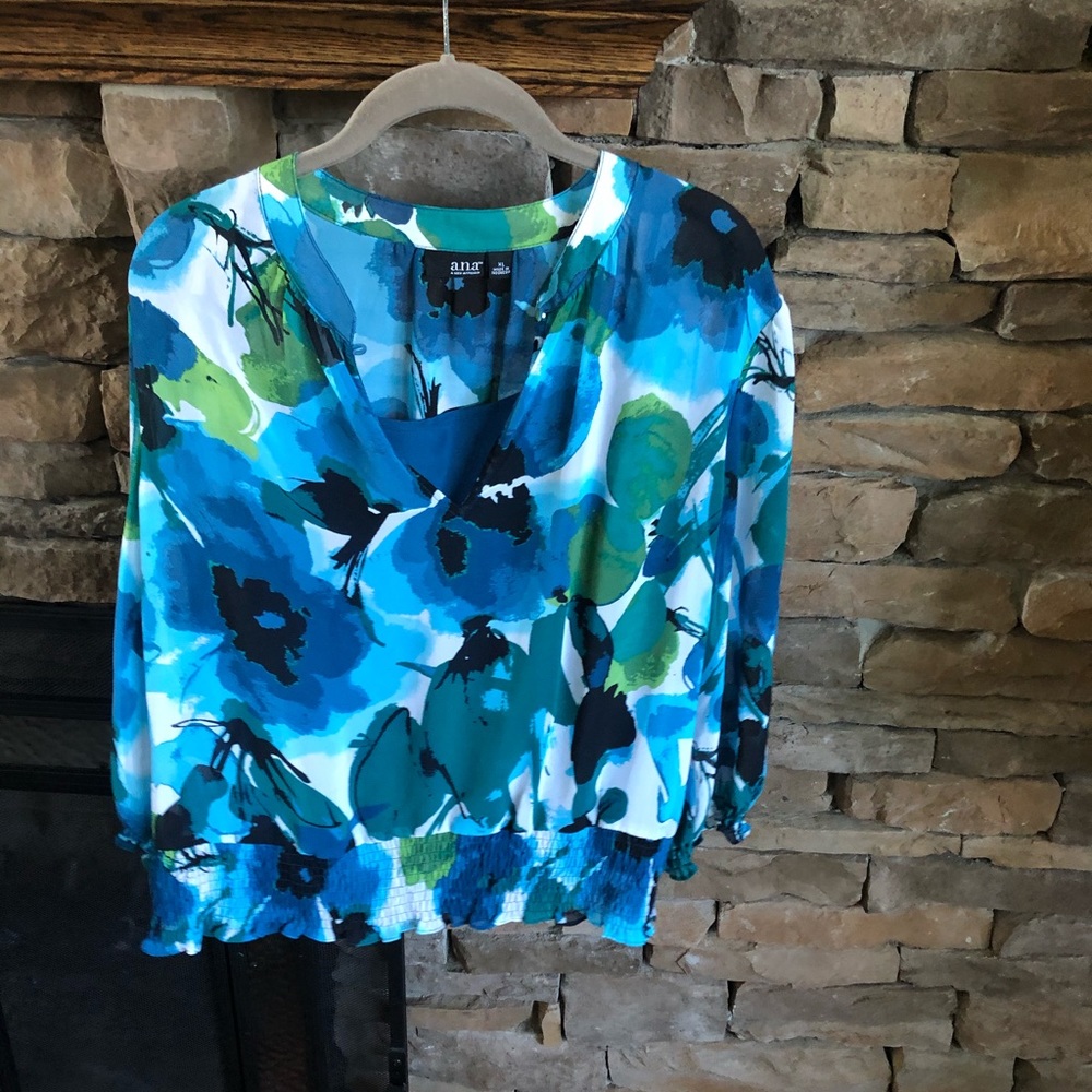 Blouse NWT a.n.a XL